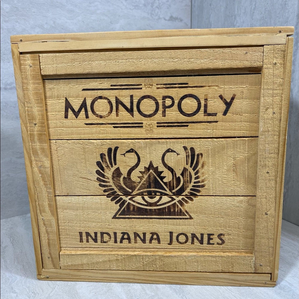 2008 Indiana Jones LIMITED EDITION Monopoly Crate